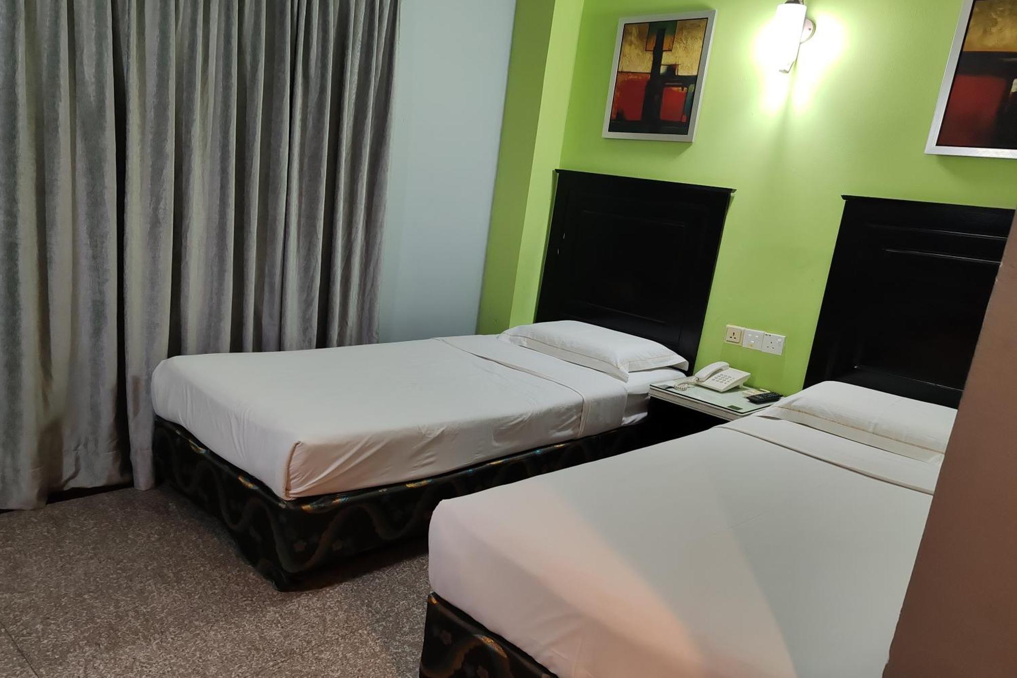Hotel Sri Puchong Kültér fotó