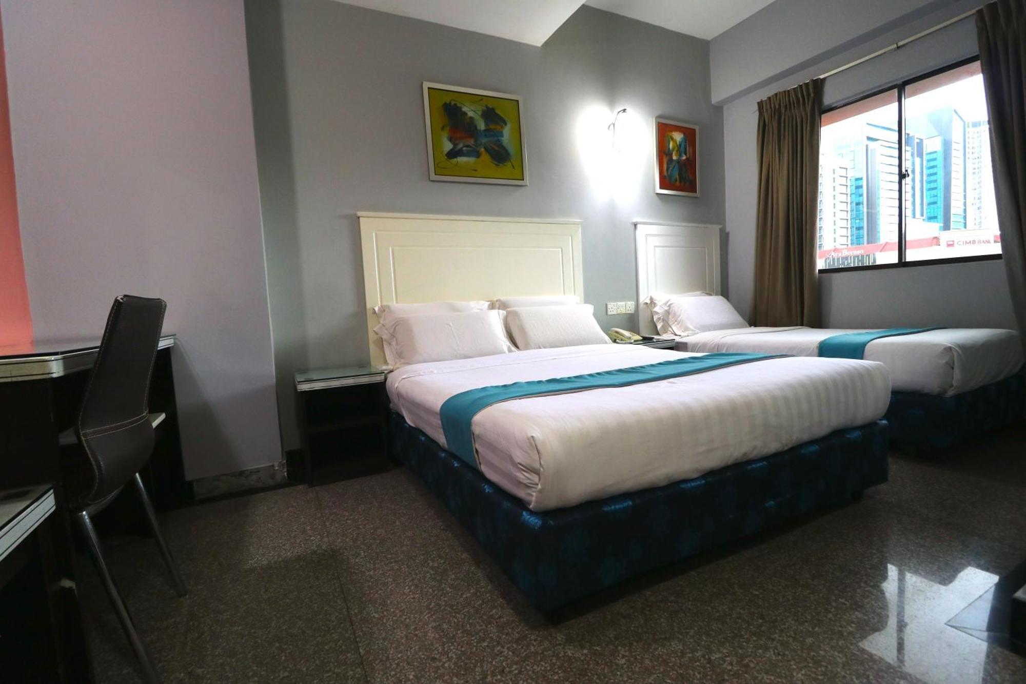 Hotel Sri Puchong Kültér fotó