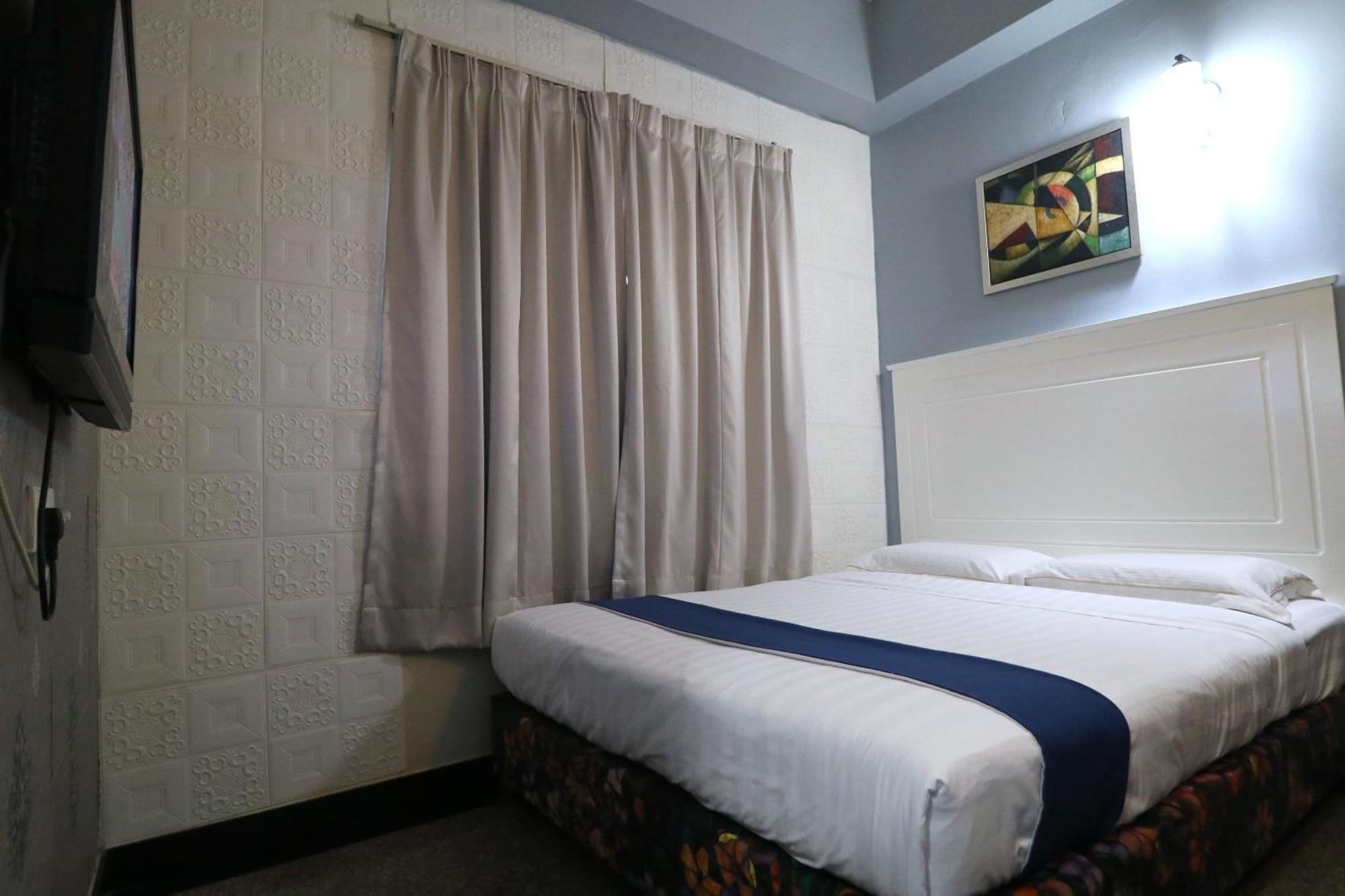 Hotel Sri Puchong Kültér fotó