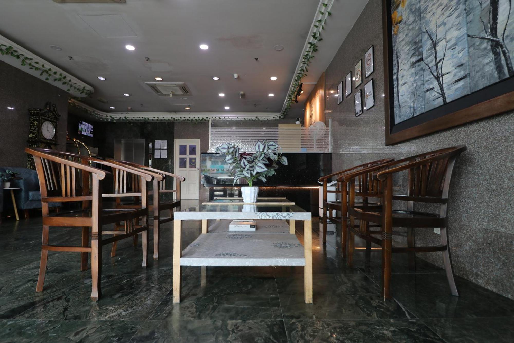 Hotel Sri Puchong Kültér fotó